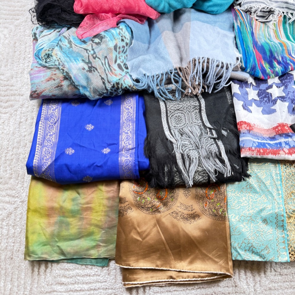 Vintage Modern Scarf Lot Women 44pc Multicolor Wholesale Accessories Mixed Boho - Picture 2 of 11